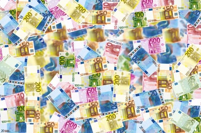 Wie kann man effektiv Geld sparen ohne zu verzichten?